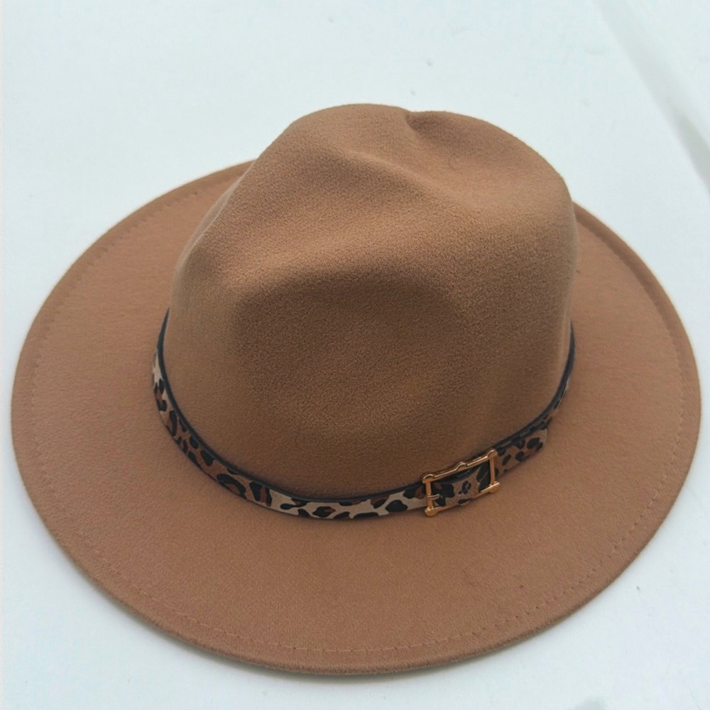 Women Beige Felt Fedora Hat